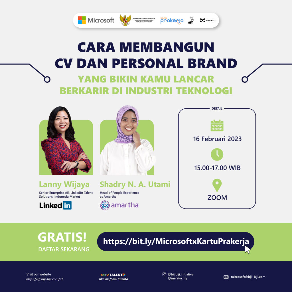 Porno drama tomosha qilish Qorin tatuirovkasi bilan porno yulduz