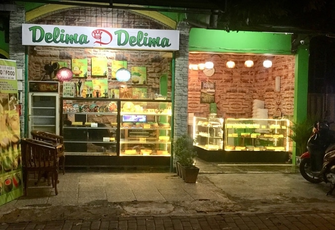 Lowongan Kerja Kasir Dan Karyawan Toko Kue Walk In Interview Atmago