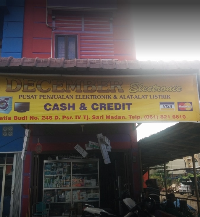 Lowongan Kerja Dibutuhkan Karyawan Toko di December - Insurances - Lml Ball