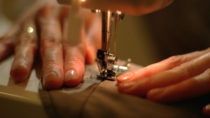 Lowongan Kerja Dibutuhkan Segera Penjahit Dan Tenaga Sample Di Maclon Konveksi Duri Kosambi Walk In Interview Wawancara Langsung Atmago