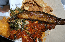 75 small nasi boronan khas lamongan